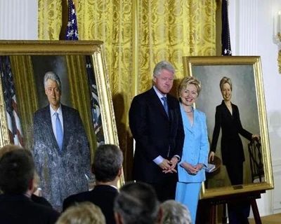 克林顿小布什肖像被双双移出白宫大厅，由两位前共和党总统取代