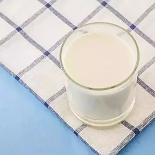 常喝牛奶和常喝豆浆的人差多少？真相让你大吃一惊