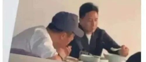 林生斌没出国！男方与好友在杭州聚餐被媒体拍到了