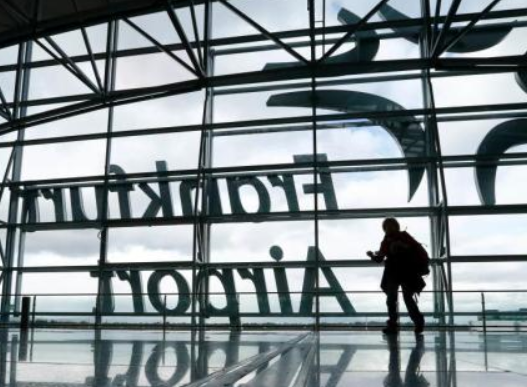 疫情重创航空业 近200个欧洲机场或在数月内破产