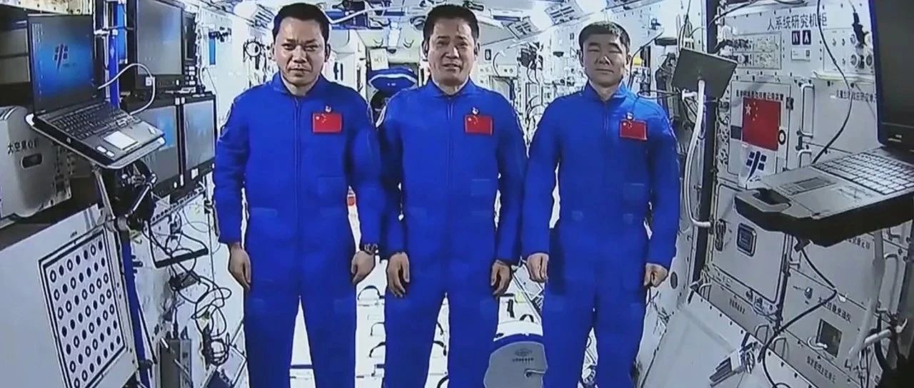 揭秘重返地球之旅访国际宇航联空间运输委员会副主席杨宇光